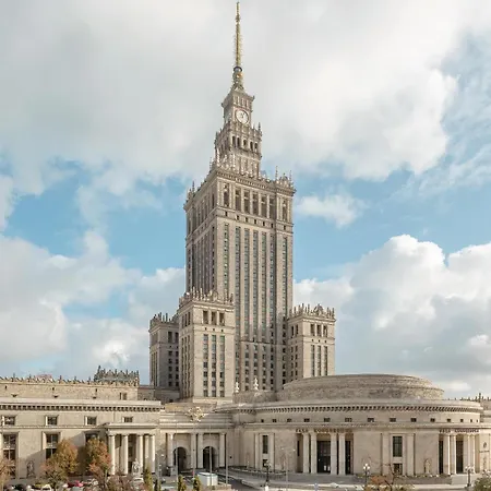 Cozy With View Of The Palace Of Culture And Science By Renters Varšava